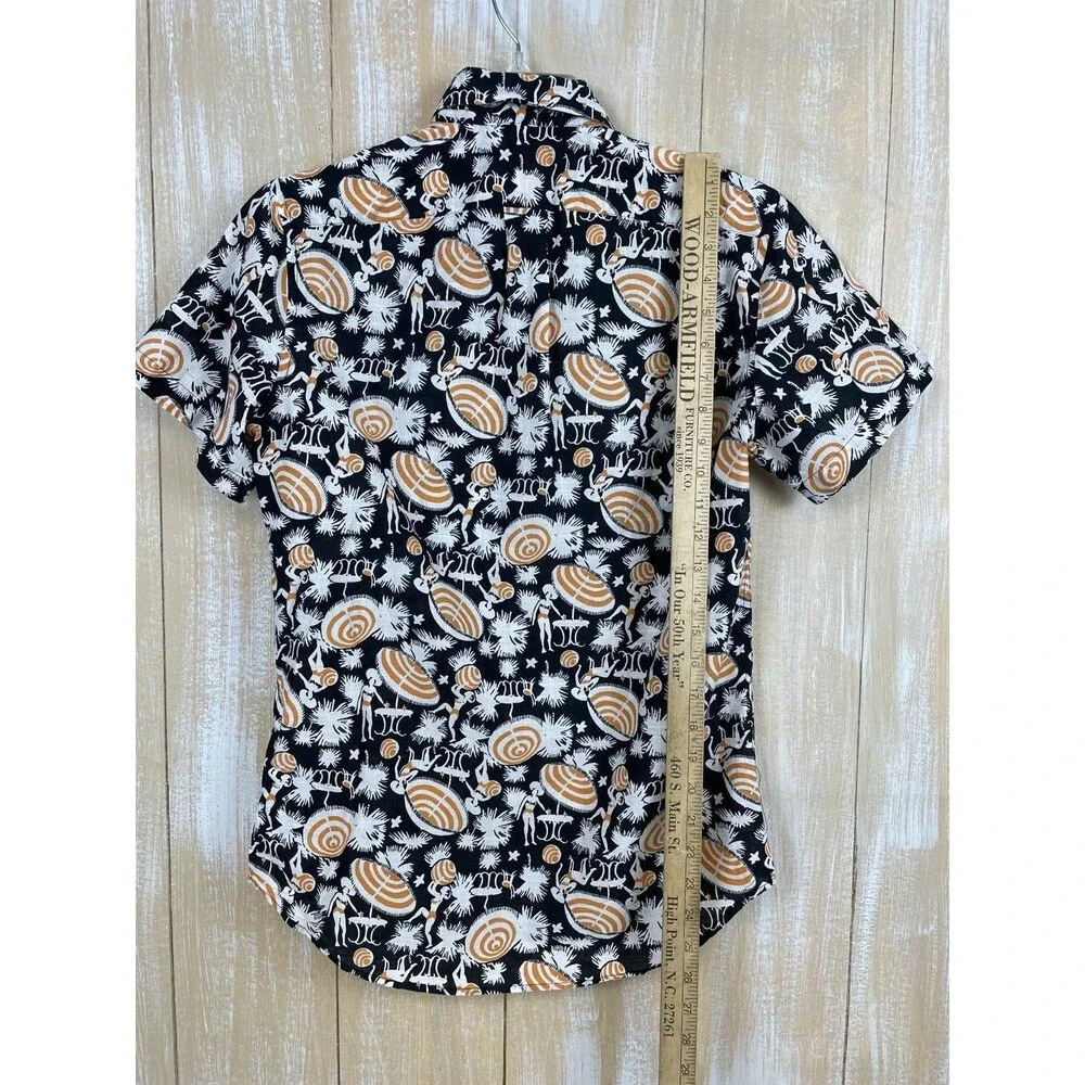 J Crew Mens XS Button Up Beach Summer Pocket Shirt Classic Fit Short Sleeve